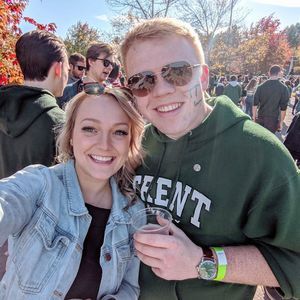 Meet your Posher, Magda